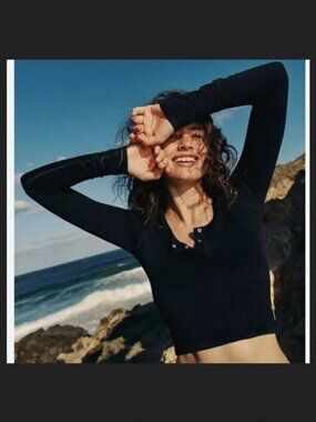 FP Movement black Bail Out athletic top, Sz XS/S.